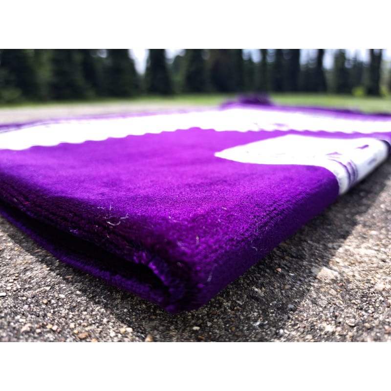 Tapis KAABA - Motif BLANC Fond VIOLET – vue 3